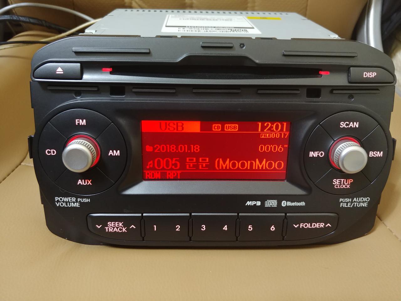 올뉴모닝 순정 블루투스,USB,AUX 자출 데크 팝니다.
