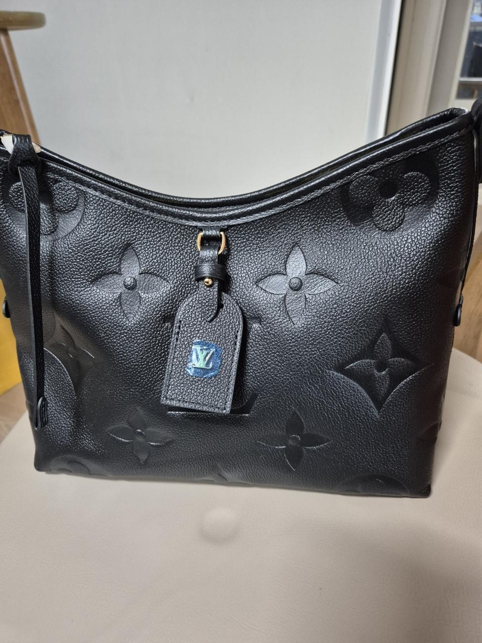 루이비통 캐리올 바이브