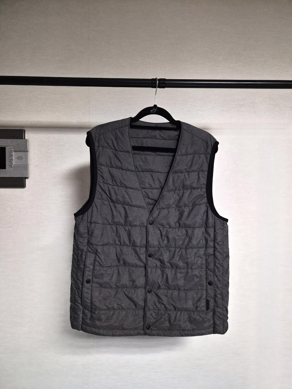 올젠 남성 퀼팅 경량 다운 패딩조끼 100