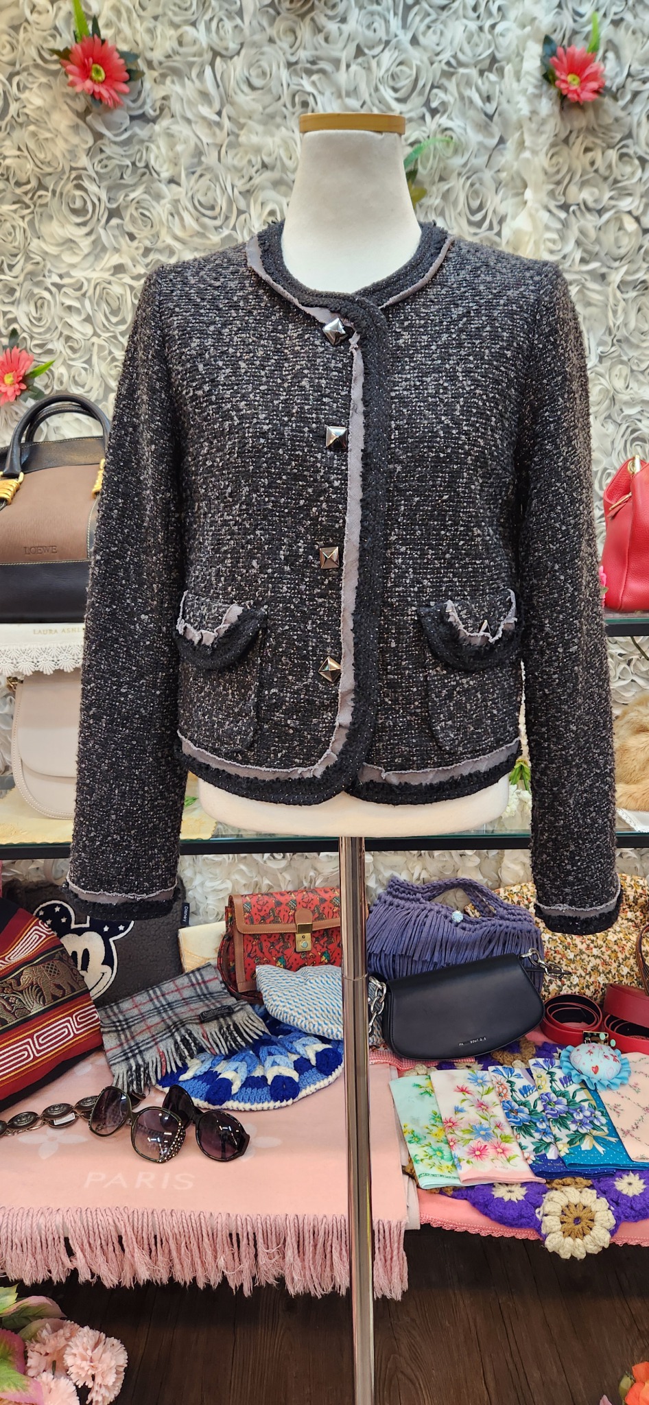 MAJESTIC LEGON 마제스틱레곤 앙모 혼방 트위드 숏자켓 (55)