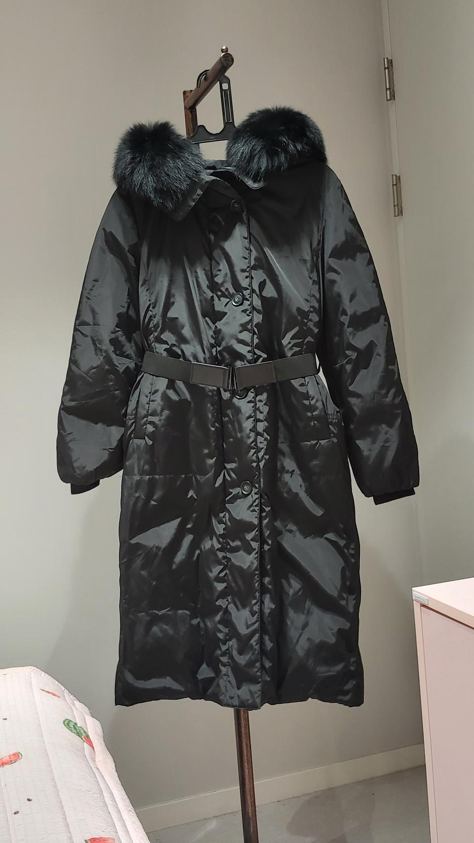 새상품 미착용 백화점제품 블랙 롱패딩 여성용