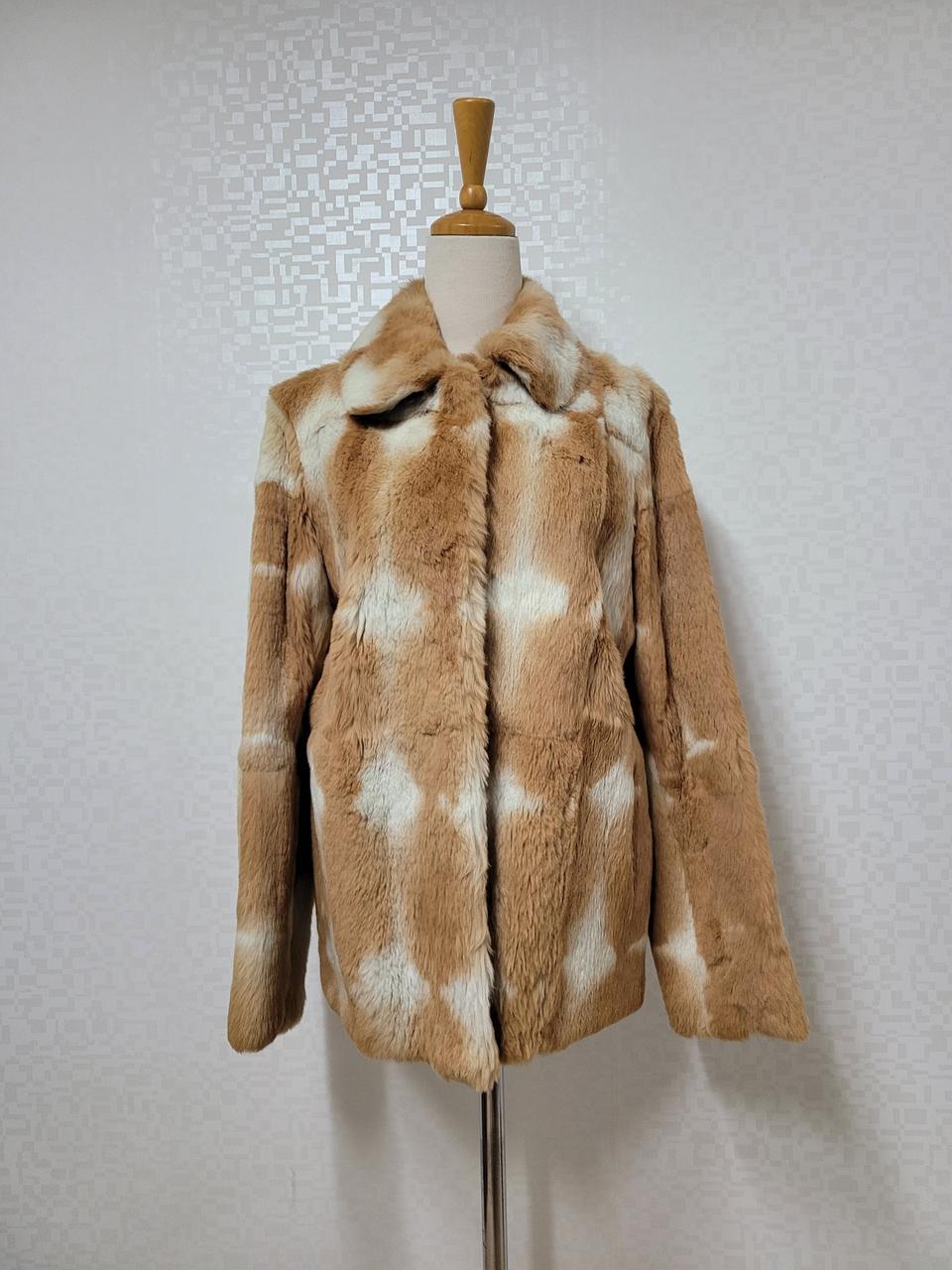 77 토끼털 모피자켓
