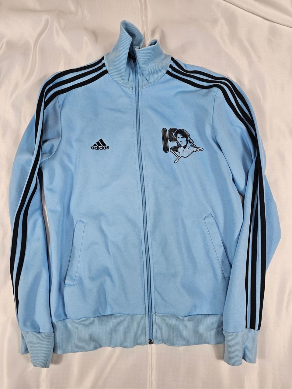 아디다스메시져지