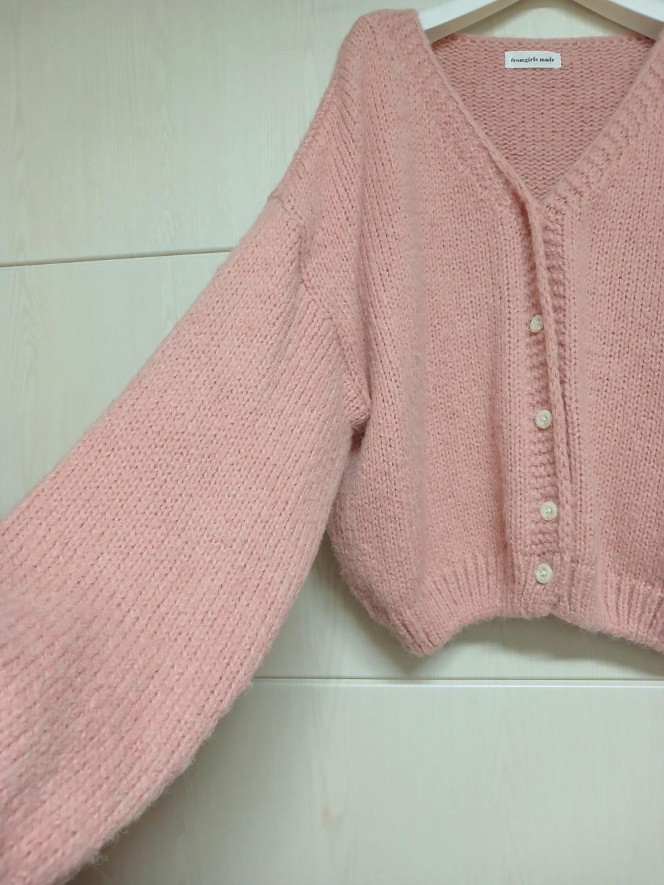 인디핑크 귀욤 니트 가디건