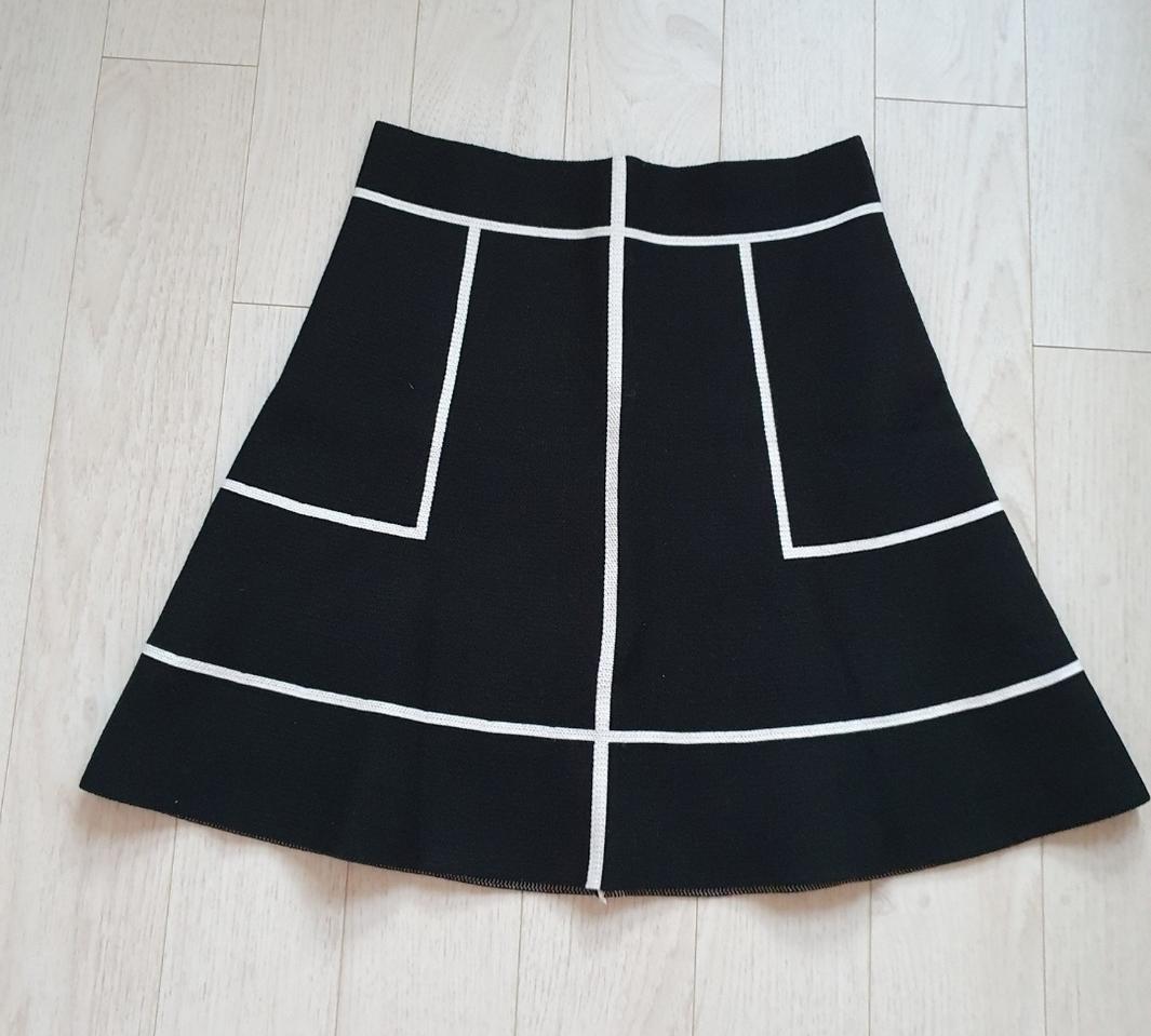 여성 니트치마  새상품!허리:34cm총길이:44cm