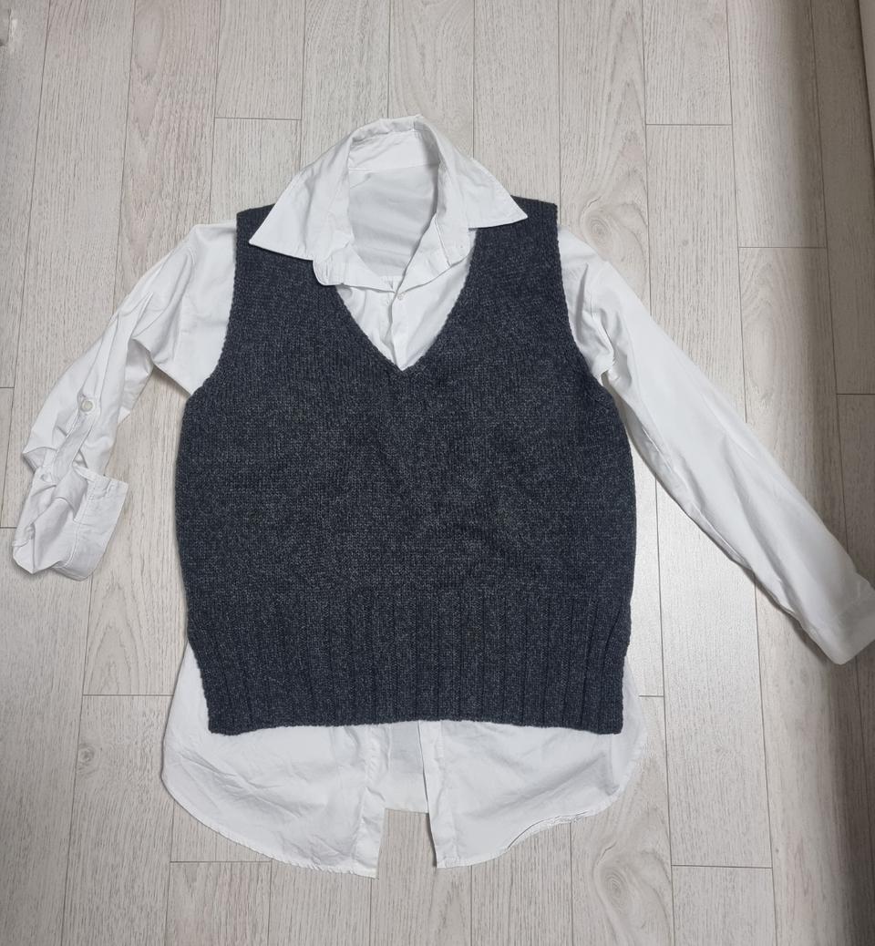 셔츠+니트조끼>세트!가슴:50cm