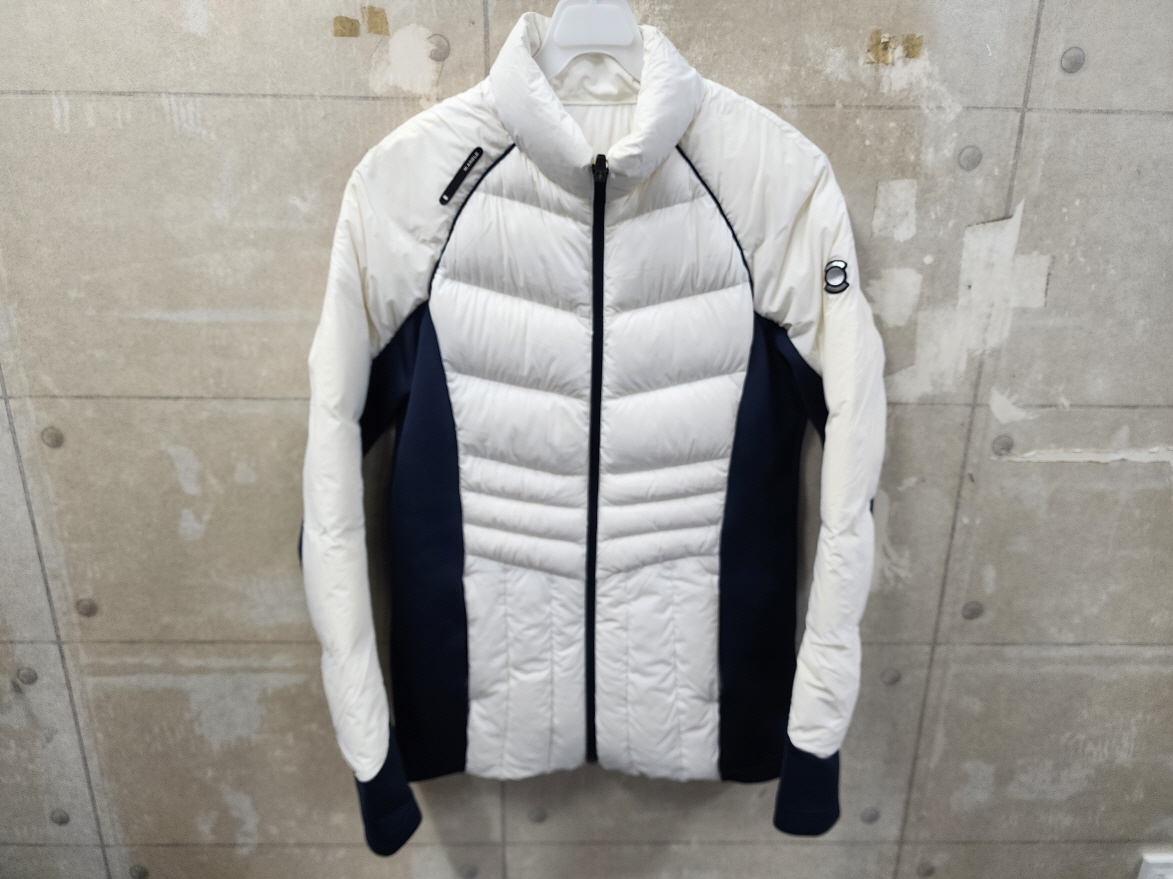 와이드앵글 정품 여성 구스다운 경량패딩/95/상태우수