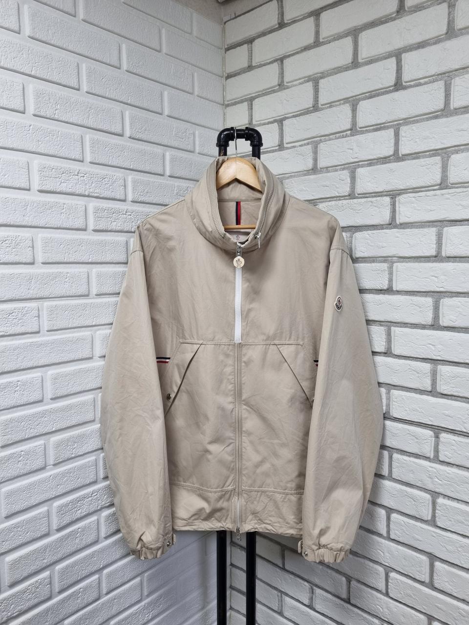 [4/23년/정품] 몽클레어 호시 바람막이 자켓 베이지