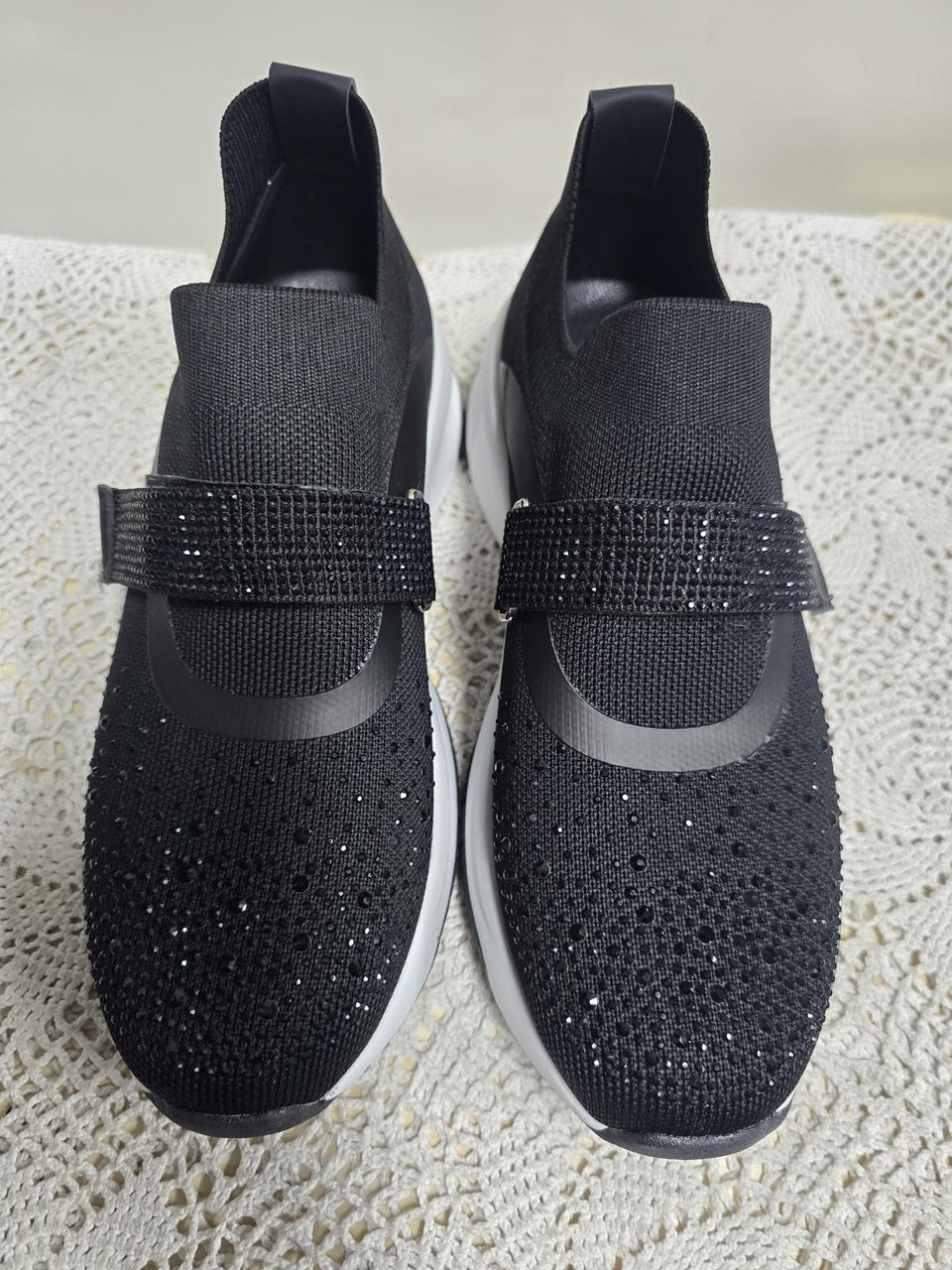 새상품)스코노 큐빅장식 슬립온 240