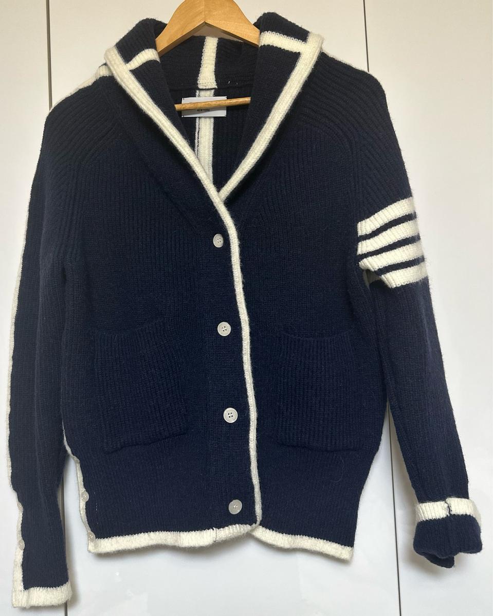 Thom Browne 네이비 후드 울가디건 정품