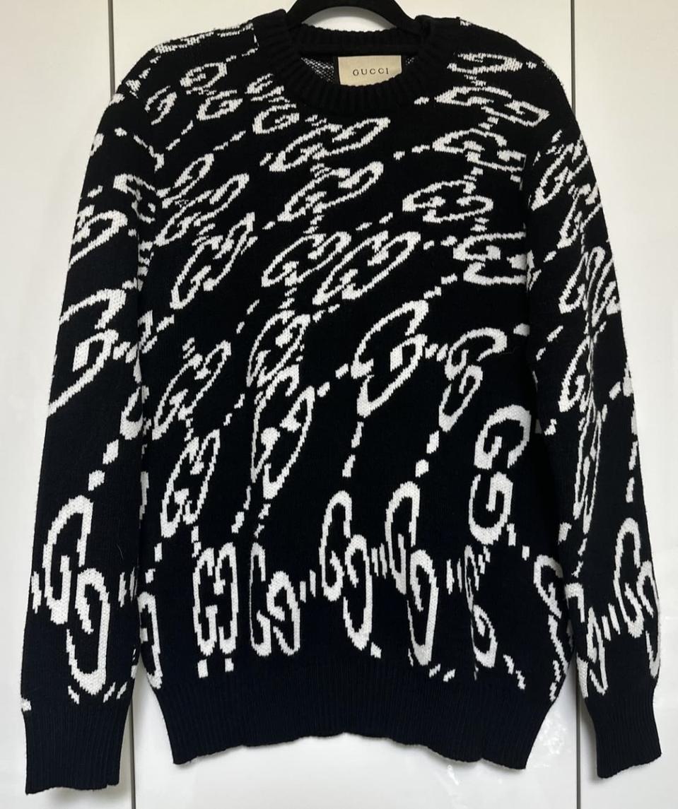 구찌 GG 로고 블랙 니트 스웨터 정품