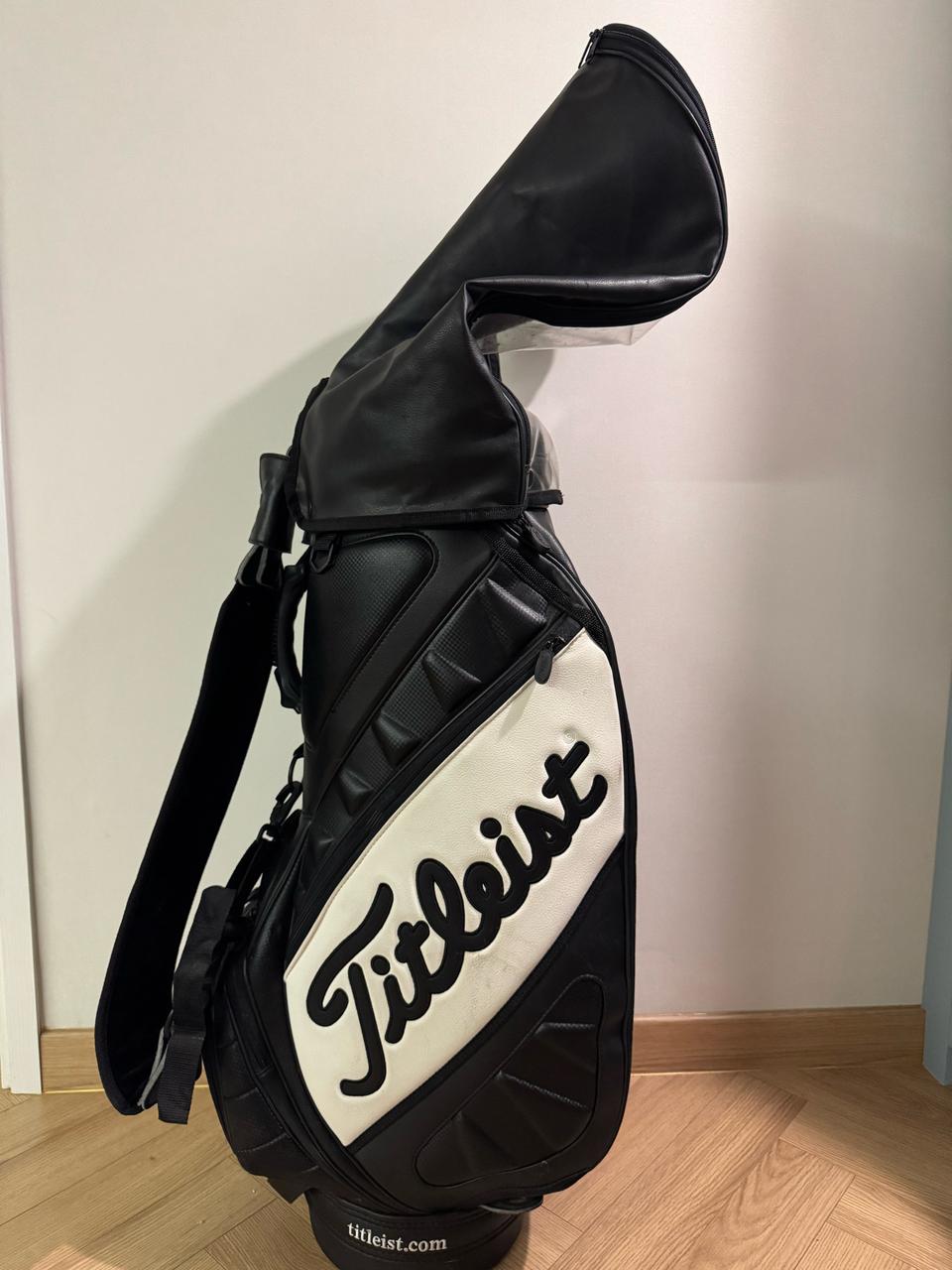 타이틀리스트 골프 투어 캐디백