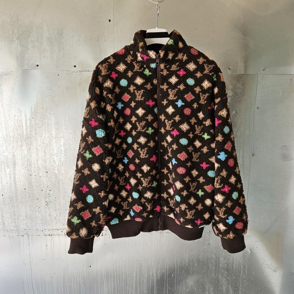 루이비통 모노그램 플리스 자켓