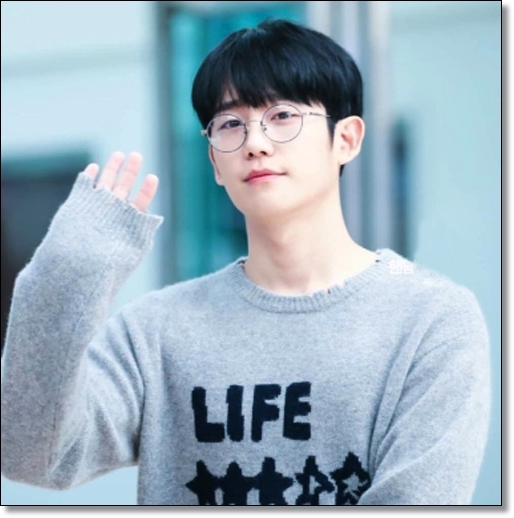 레티나 아쿠아리우스 안경테 Aquarius B 정해인 착용 가벼운 새제품