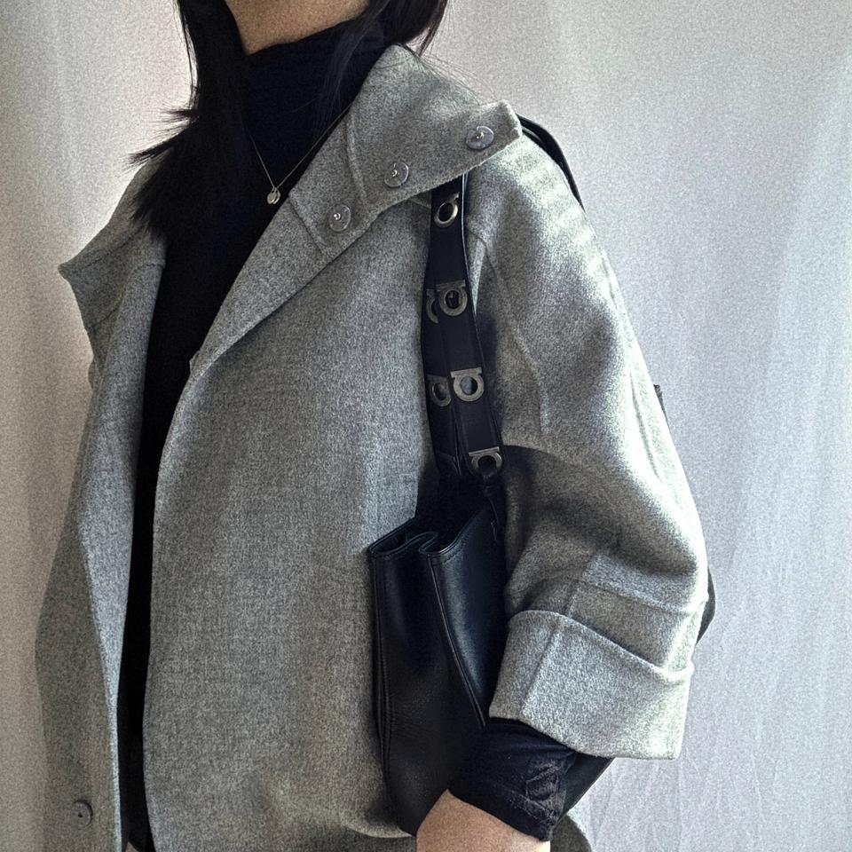 [정품] 페레가모 빈티지 간치니버클 레더 숄더백 쇼퍼백