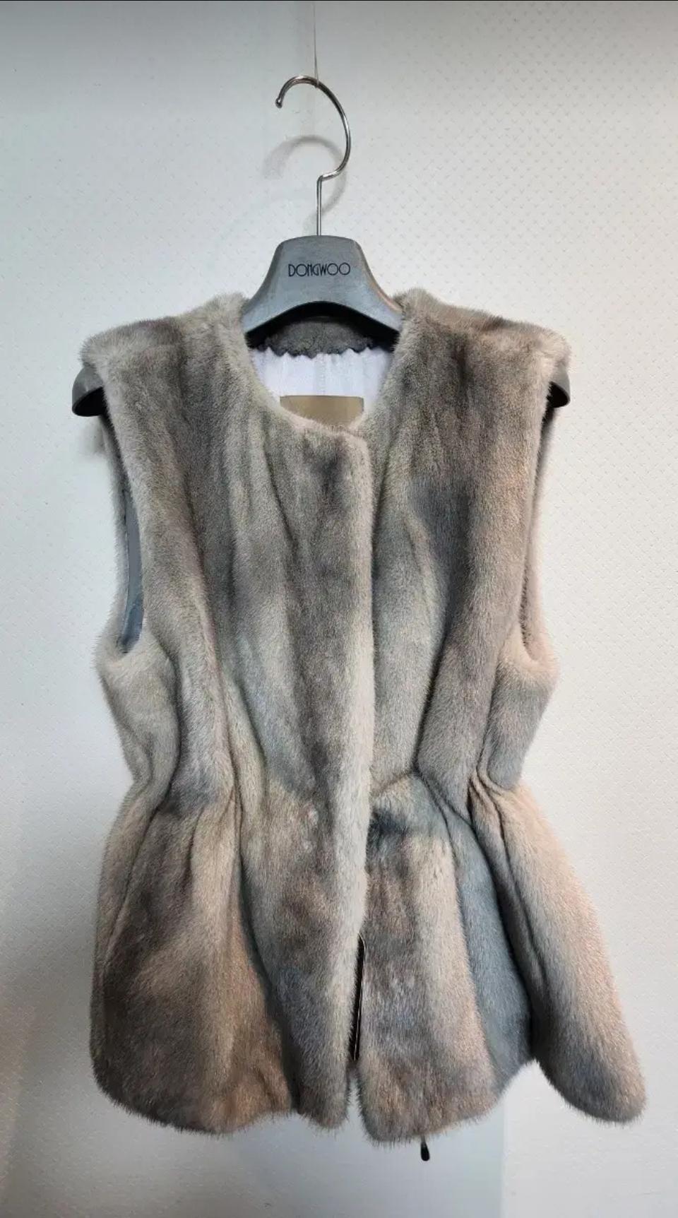 동우모피 허리스트링 밍크 베스트 77사이즈 새제품 실버블루컬러