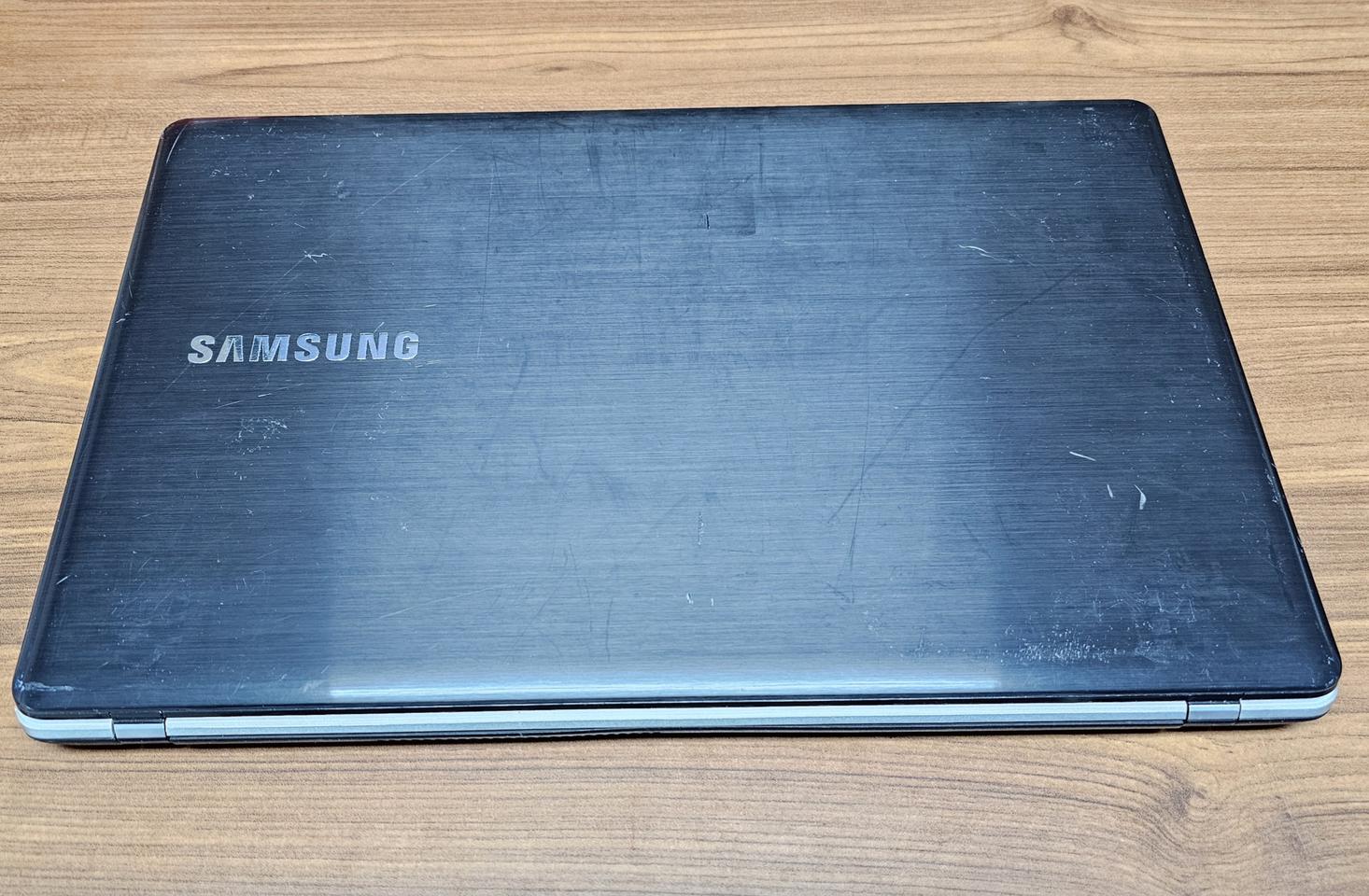 사무용 가정용 삼성 노트북 팝니다.