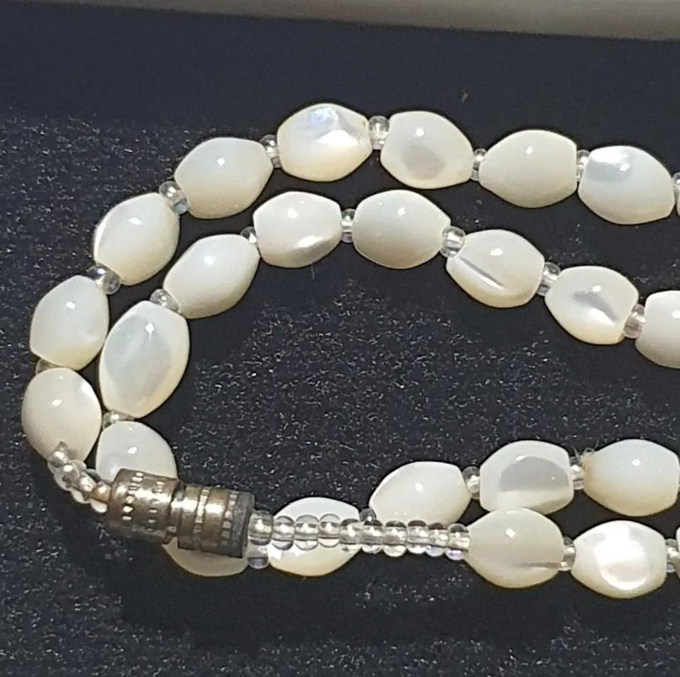 천연 화이트 자개 목걸이