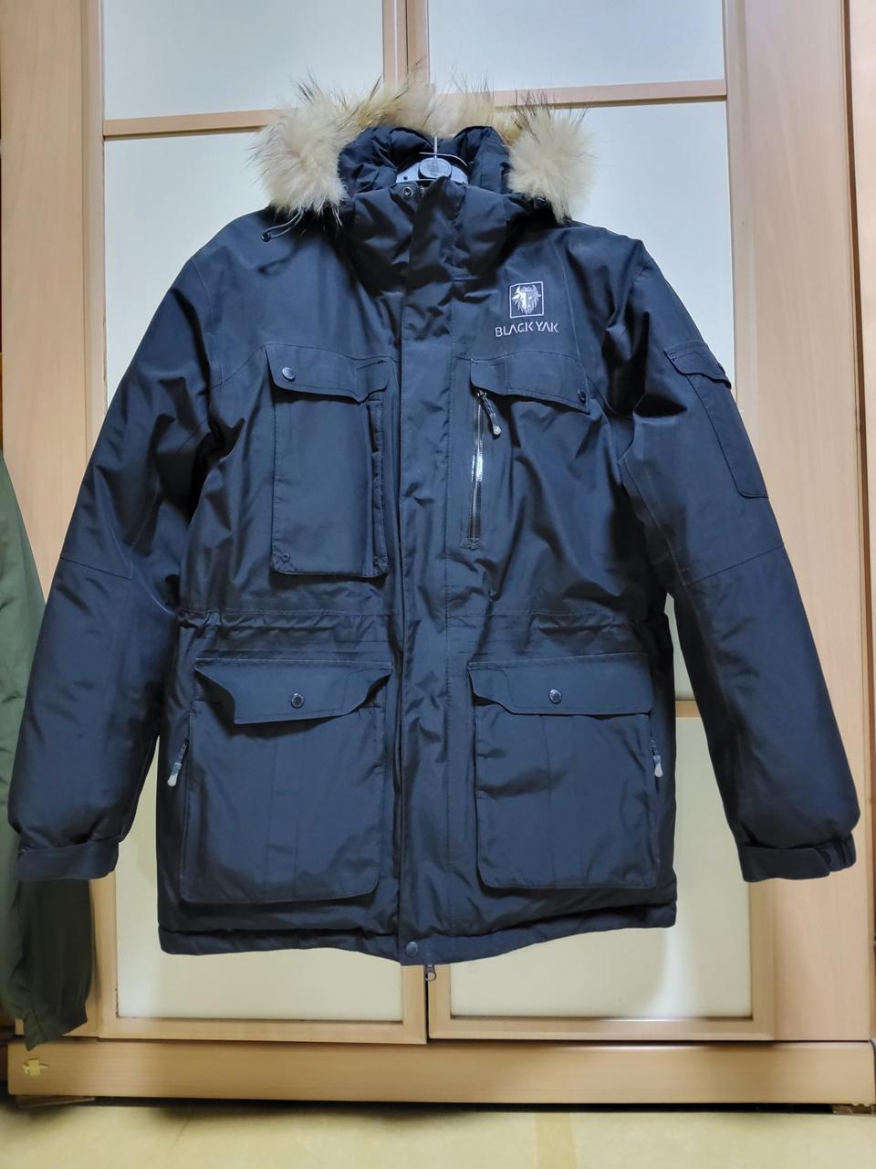 블랙야크고어텍스구스패딩95