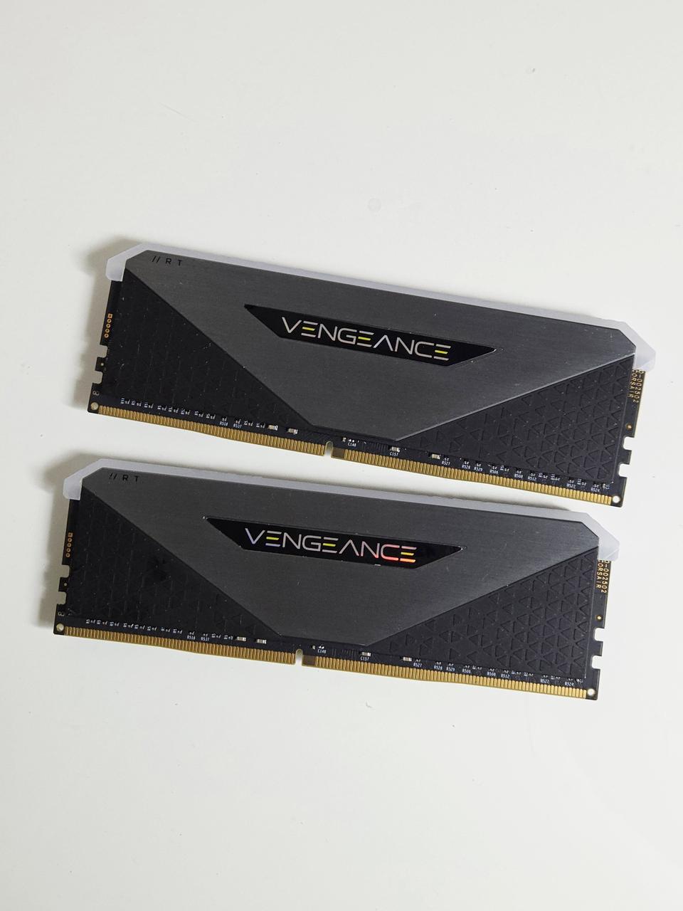 커세어 DDR4 32기가 램 블랙