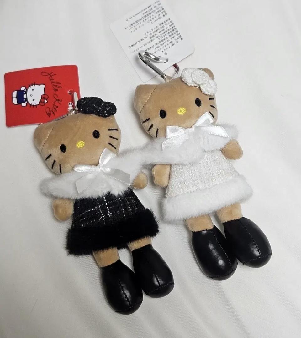 (새상품) 트위드 망토 롱다리 태닝키티 인형키링 우정템