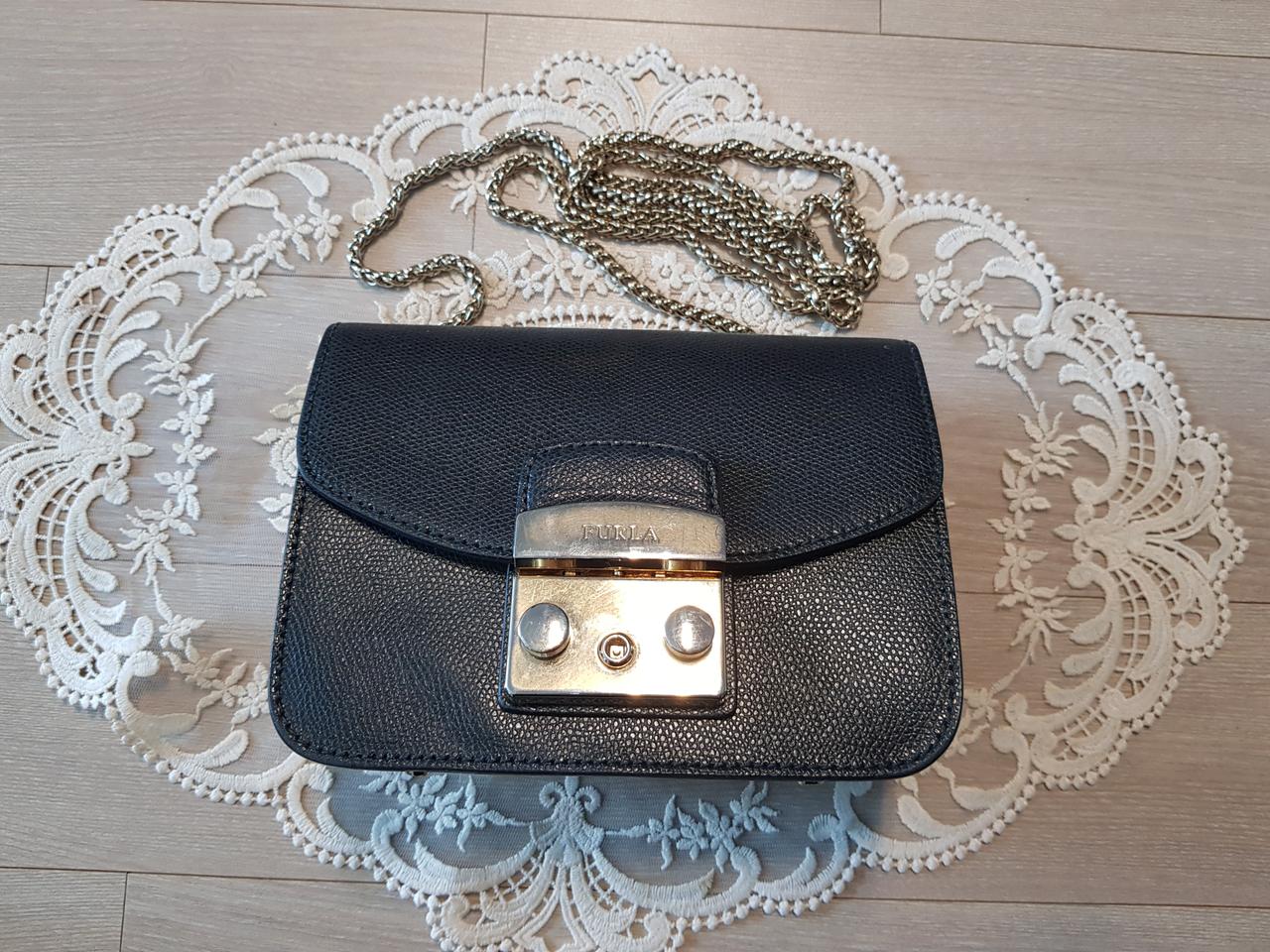 훌라 메트로폴리스 크로스백(택포)