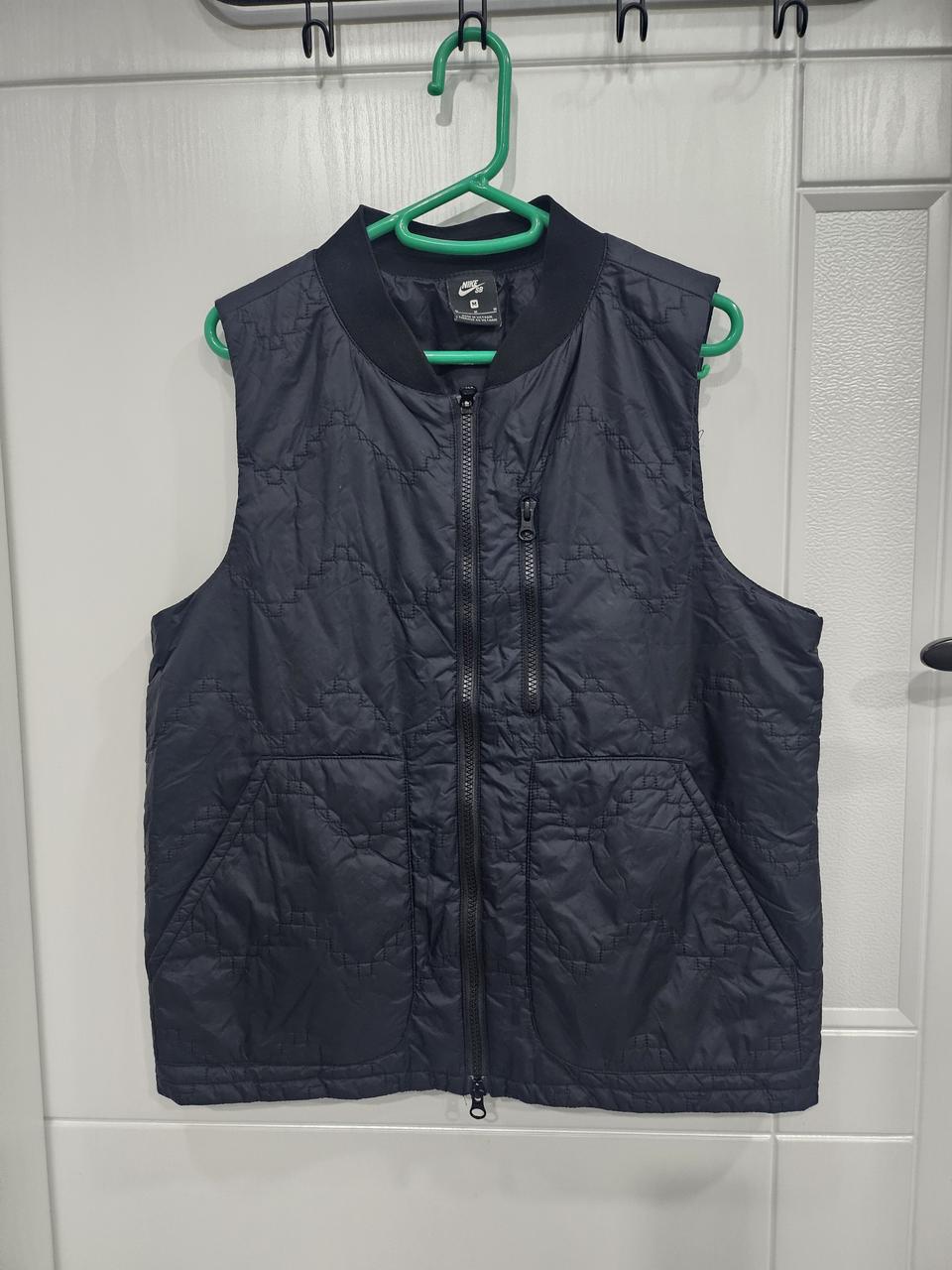 남여공용 나이키SB M (85-90) 경량조끼 베스트