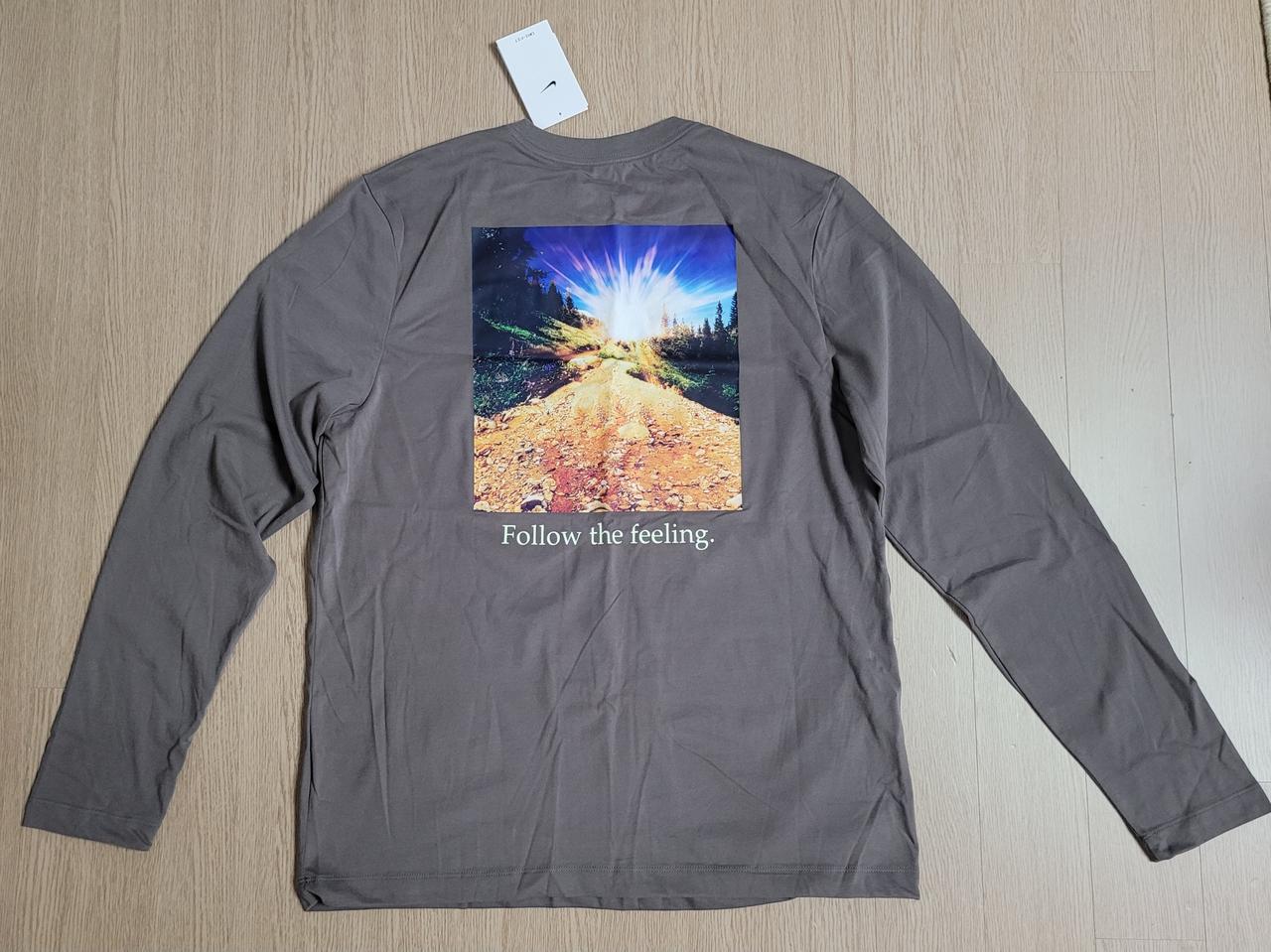 나이키 드라이핏 신상 트레일 긴팔티 XL사이즈 카키브라운 새제품 5만원