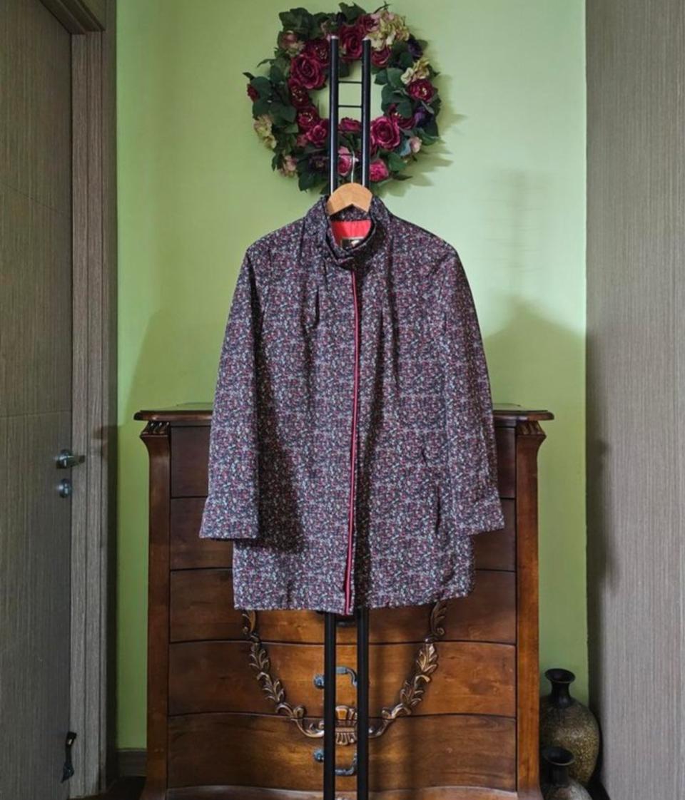 비꼴리끄 패딩코트