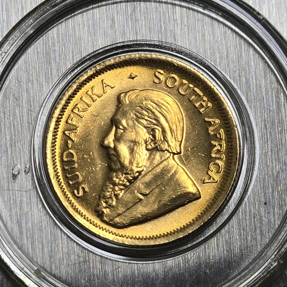 A02H 미사용 최저 발행한 1983년 남아공 1/10온스골드 크루거랜드