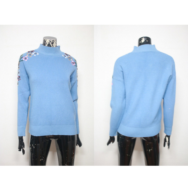 (55) 자수무늬 블루 하프 터들넥 니트 (FREE 55내외)