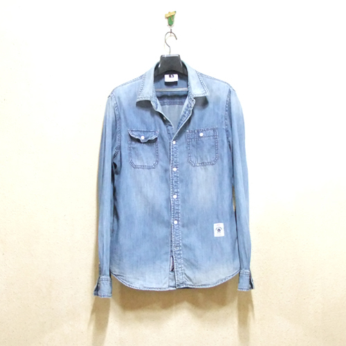 빈폴 BIKE REPAIR SHOP 데님셔츠..남95-100