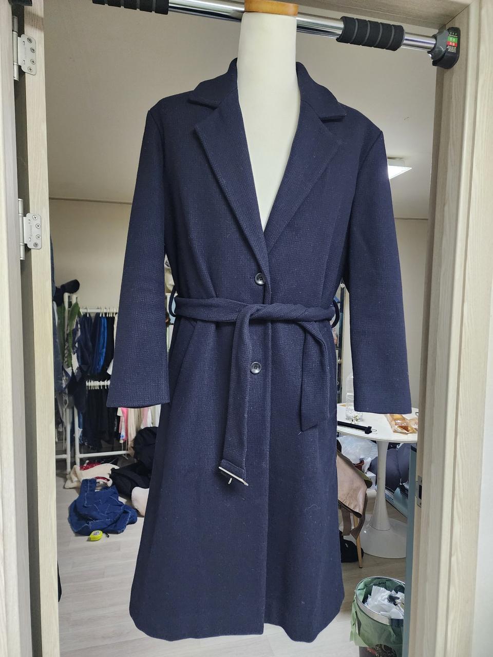 TOMBOY 톰보이 네이비 벨트 코트  모90%