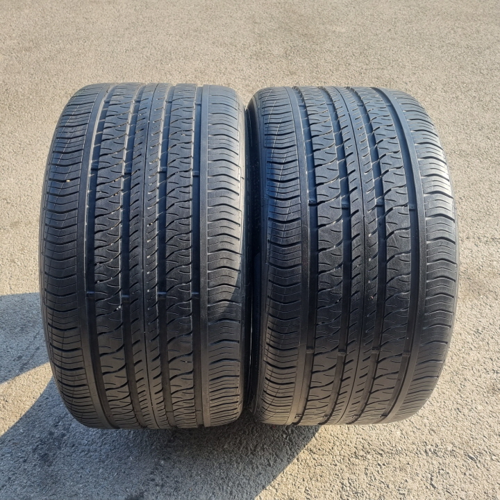 305 30 21 콘티넨탈 프로콘택트rx 중고 타이어 2짝 판매합니다