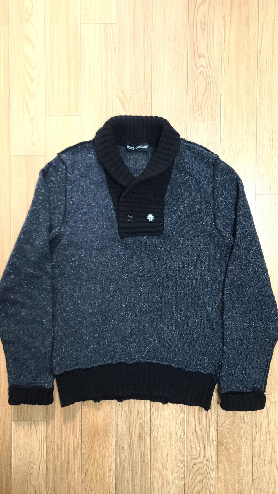 정품 돌체앤가바나 플레이트 숄카라 니트티 95