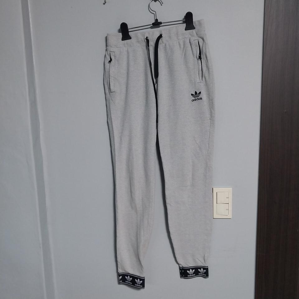 아디다스 봄가을 바지 남자29~30 인치