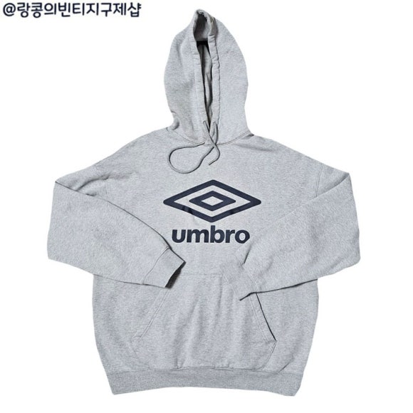 엄브로 스트릿 빅로고 후드티
