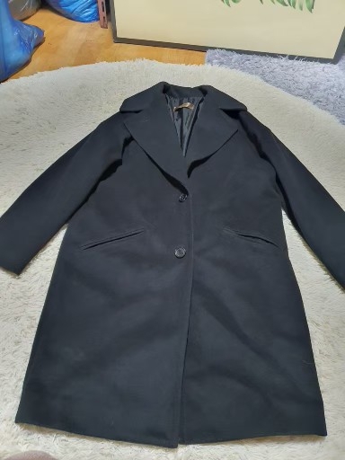 핸드메이드 고급브랜드 의류입니다.프리사이즈고가구입제품 정말예뻐요 총길