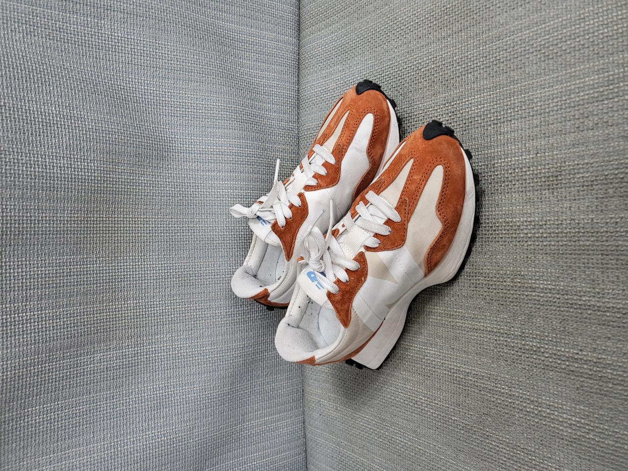 뉴발란스 327 운동화 240