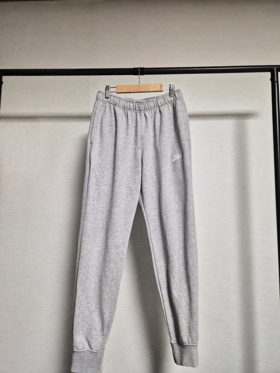 나이키 회색 트레이닝 바지 M