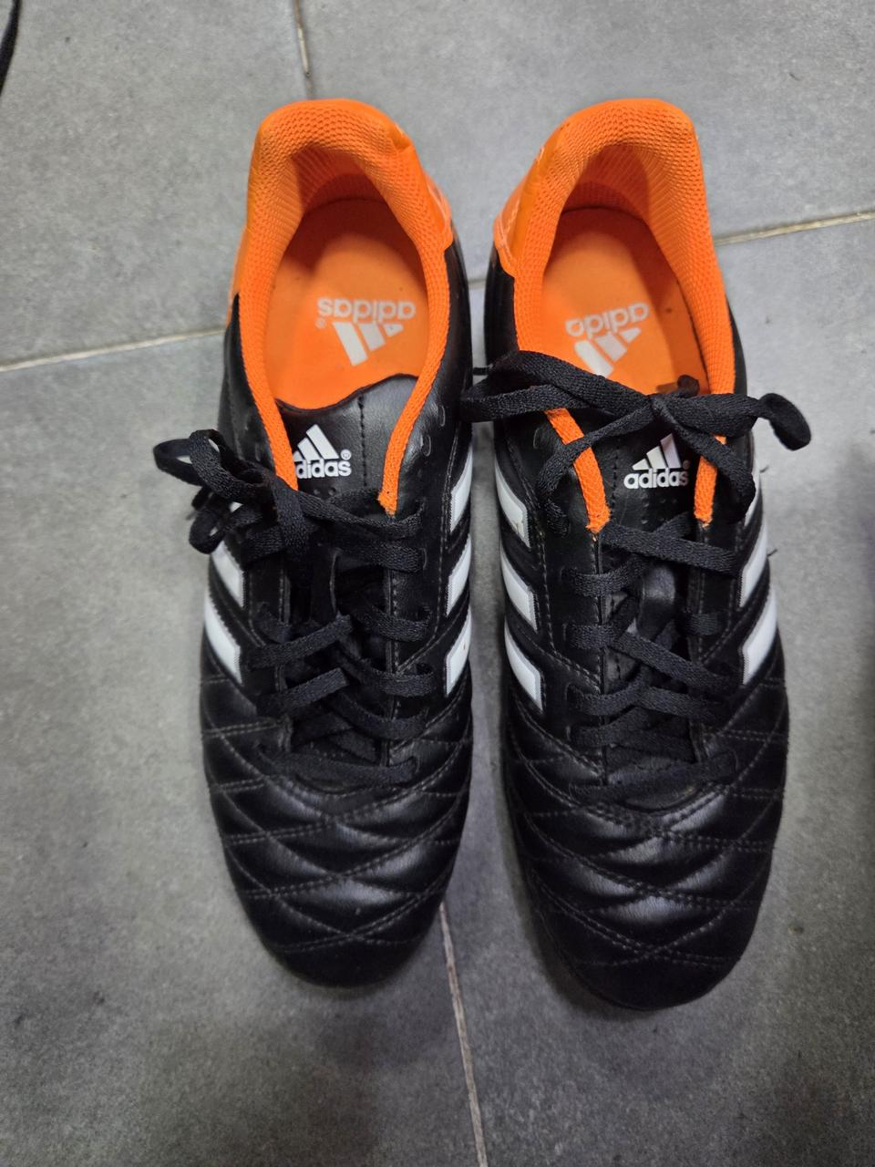 아디다스 축구화 255