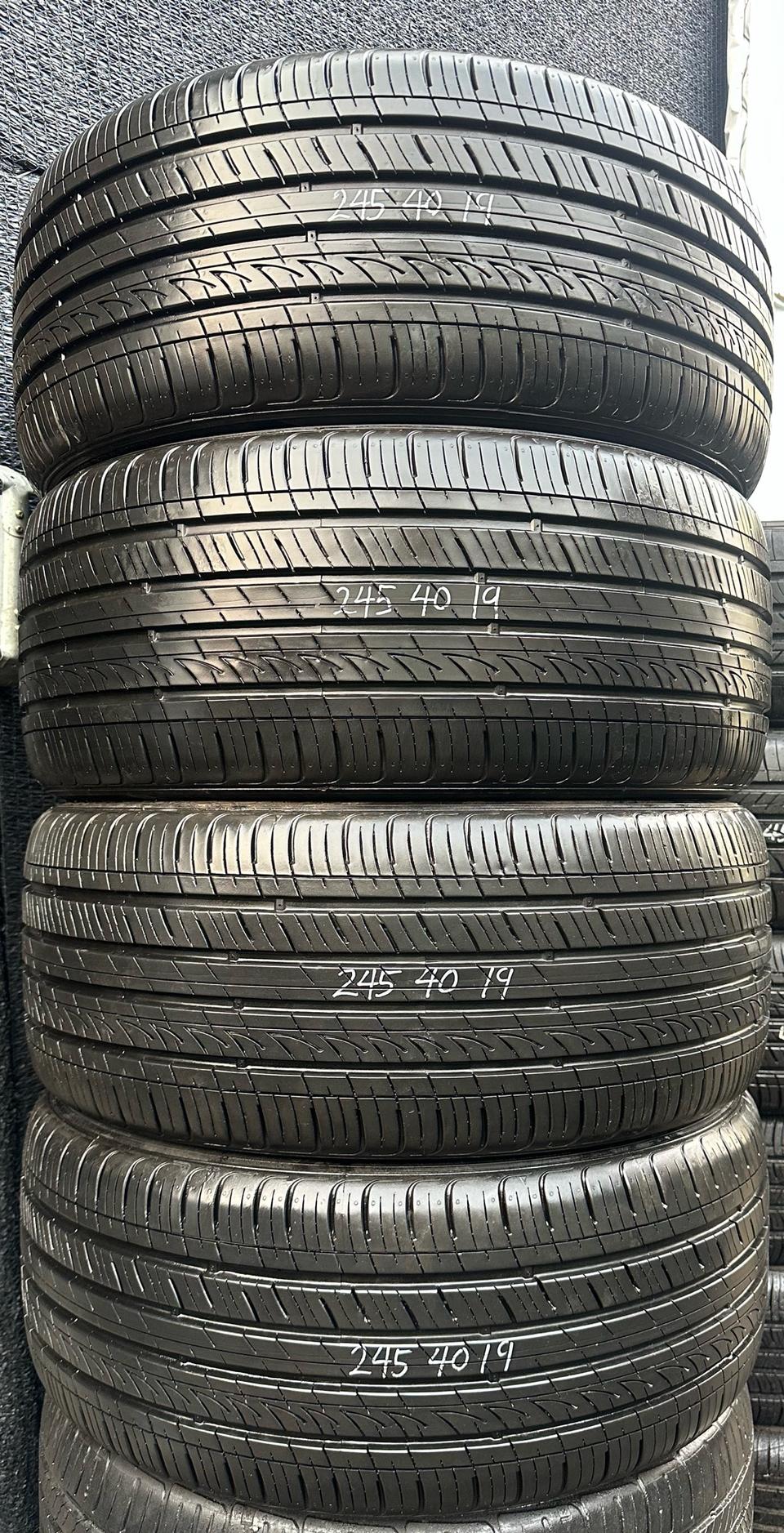 245 40 19중고타이어한대분2454019