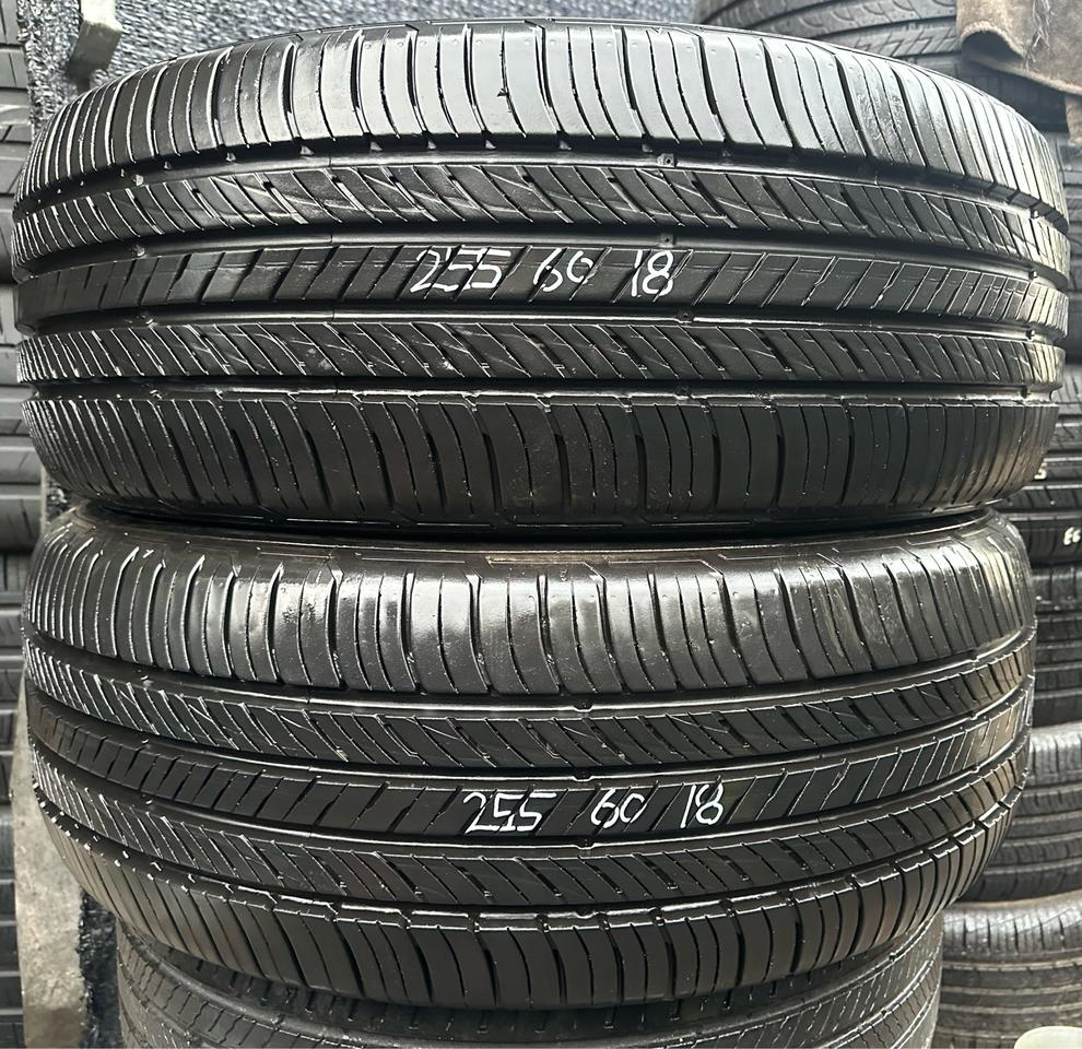 255 60 18금호중고타이어2개2556018