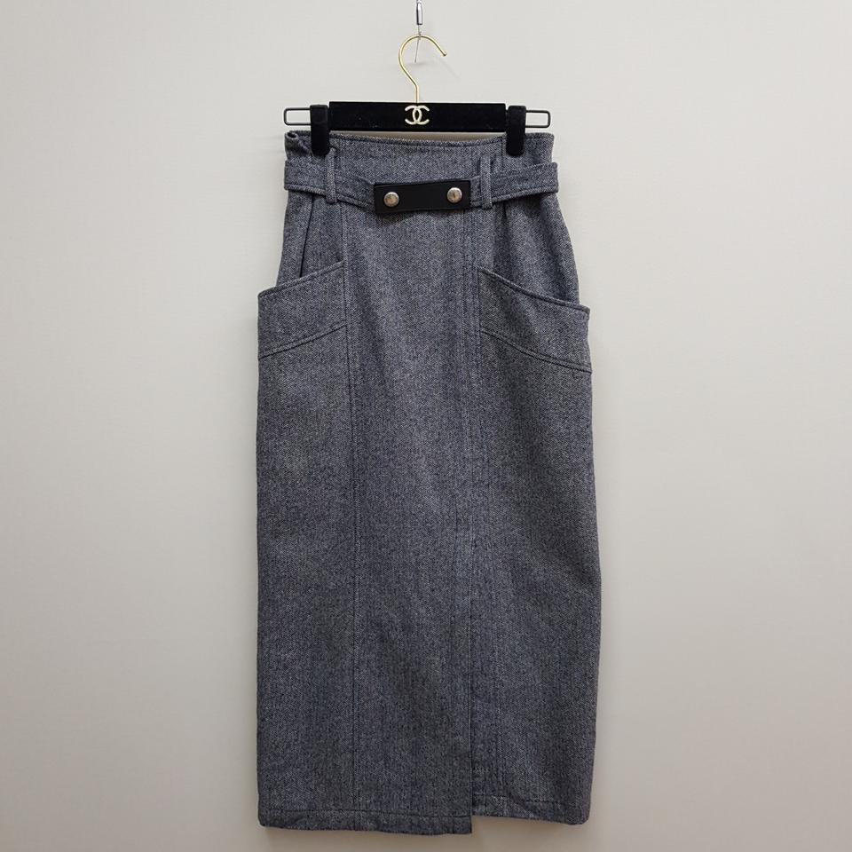 한섬 시스템 2022  헤링본 울 블렌드 미디 스커트 64-94사이즈