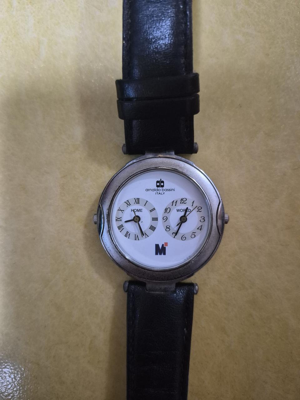 아날도바시니 듀얼타임 가죽 손목시계