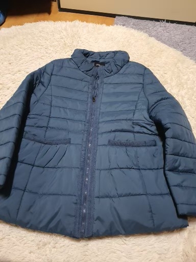 Christina&Co 여성 경량 패딩 77사이즈입니다가볍게 입기 좋은