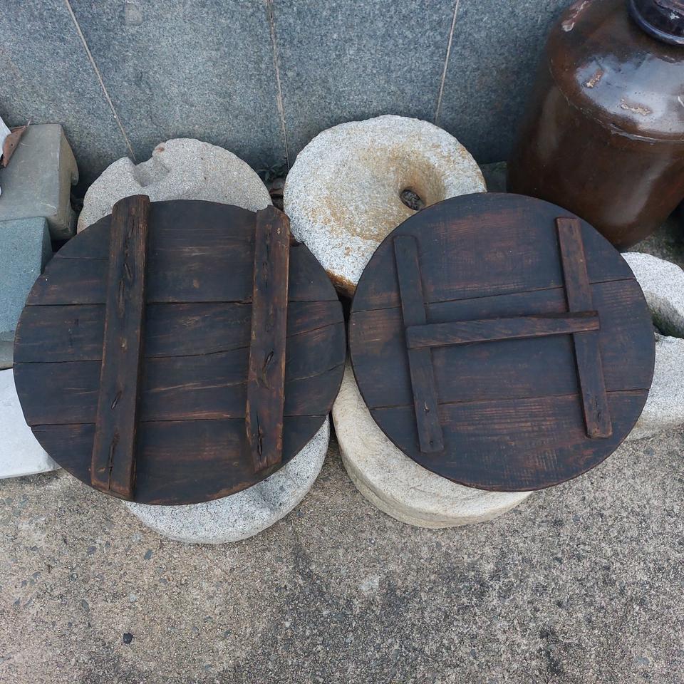 옛날 나무 뚜껑- 민속품. 고재. 근대사. 만물당