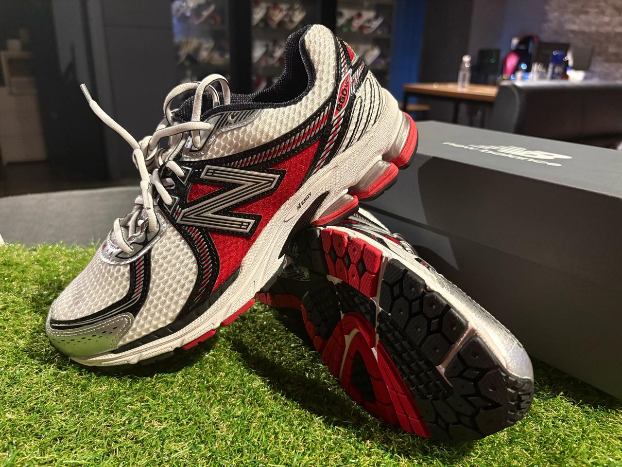 [새상품/280] 뉴발란스 860v2