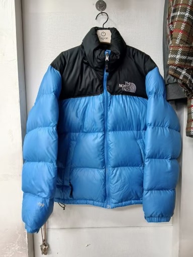 노스페이스  700패딩90