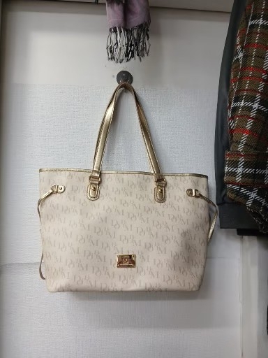 더블 엠 숄드백